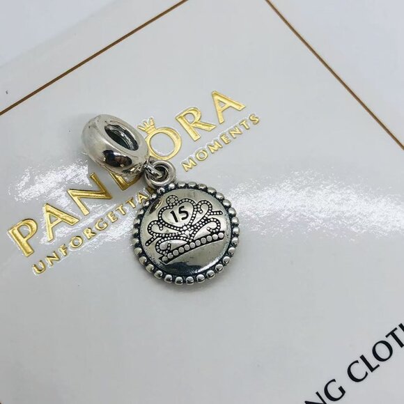 🌞📖Pandora Sweet 15th Quinceañera Crown Dangle Charm - Picture 2 of 4